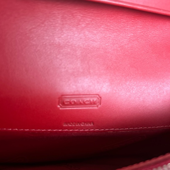 Y2K vintage Authentic Bi-Fold Coach Red Wallet - Picture 5 of 11